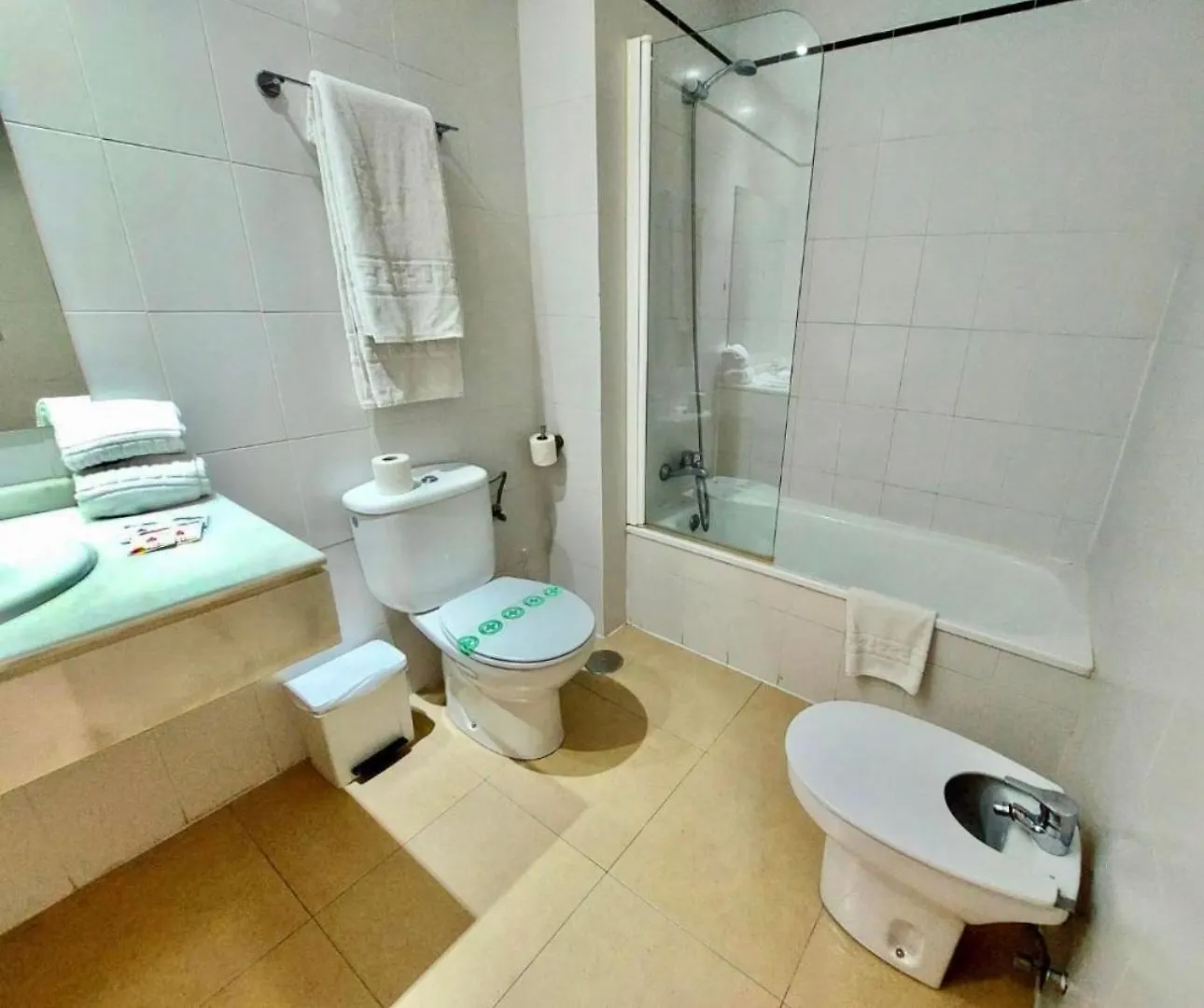 Apartment Aparthome Domocenter Bormujos