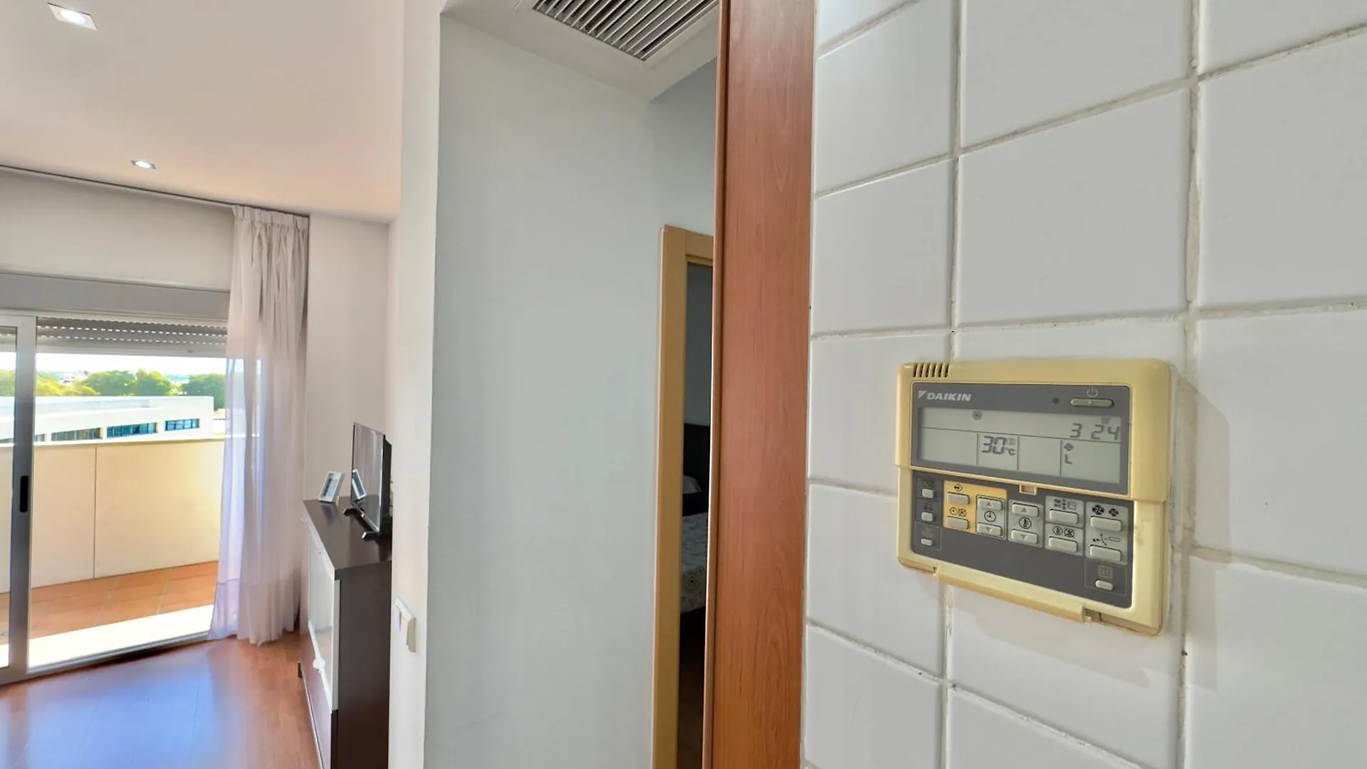 Apartment Aparthome Domocenter Bormujos